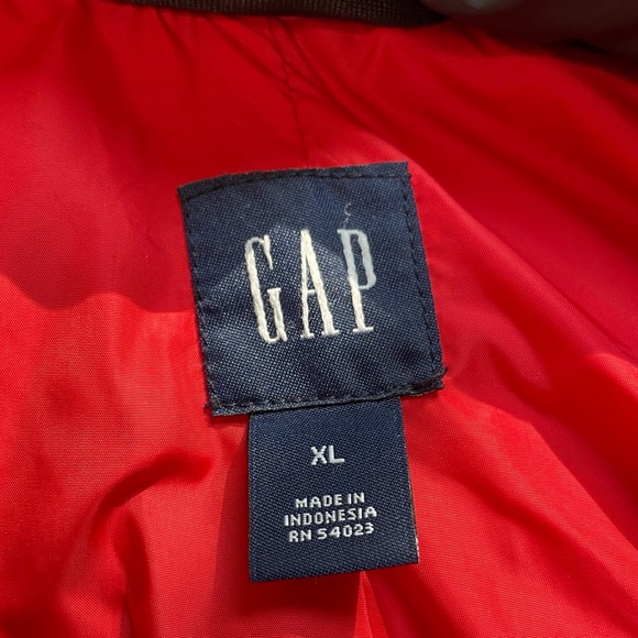 GAP Frost Free Coat - Picture 9 of 12